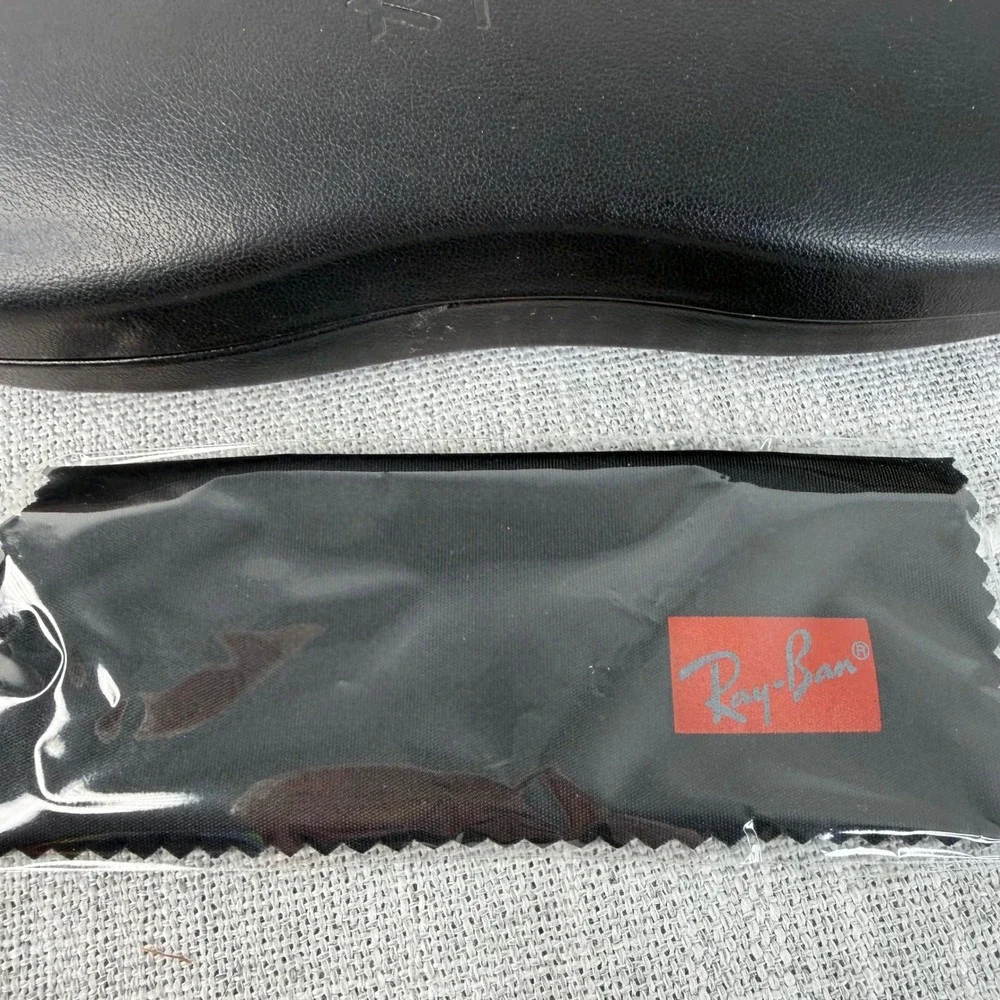 Ray Ban Black Clam‎ Shell Eye Glasses Sunglasses Case with New Lens Wipe
